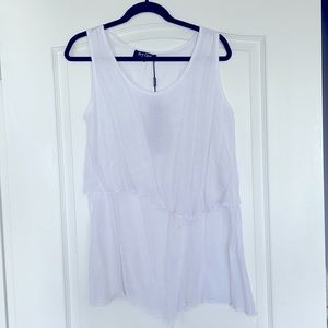 Brand New Red Coral tank White Size L